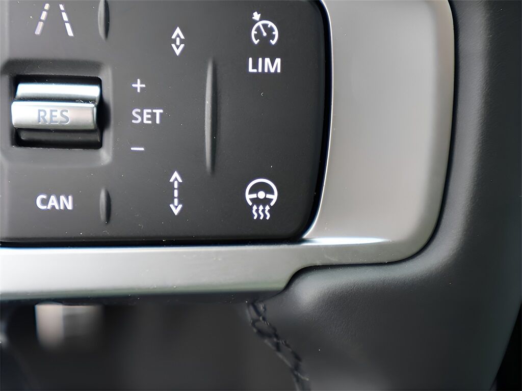 2025 Land Rover Discovery Dynamic SE San Clemente CA