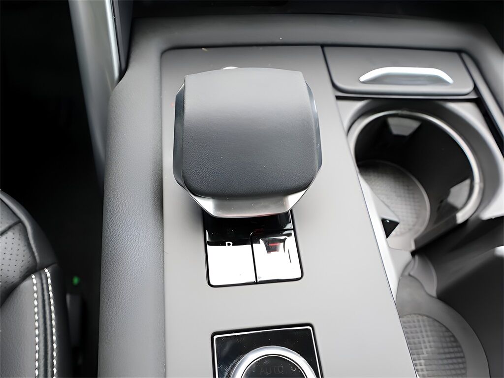 2025 Land Rover Discovery Dynamic SE San Clemente CA