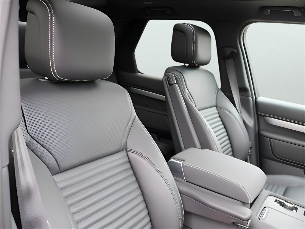 2025 Land Rover Discovery Dynamic SE San Clemente CA