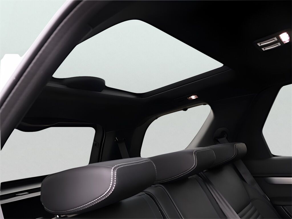 2025 Land Rover Discovery Dynamic SE San Clemente CA