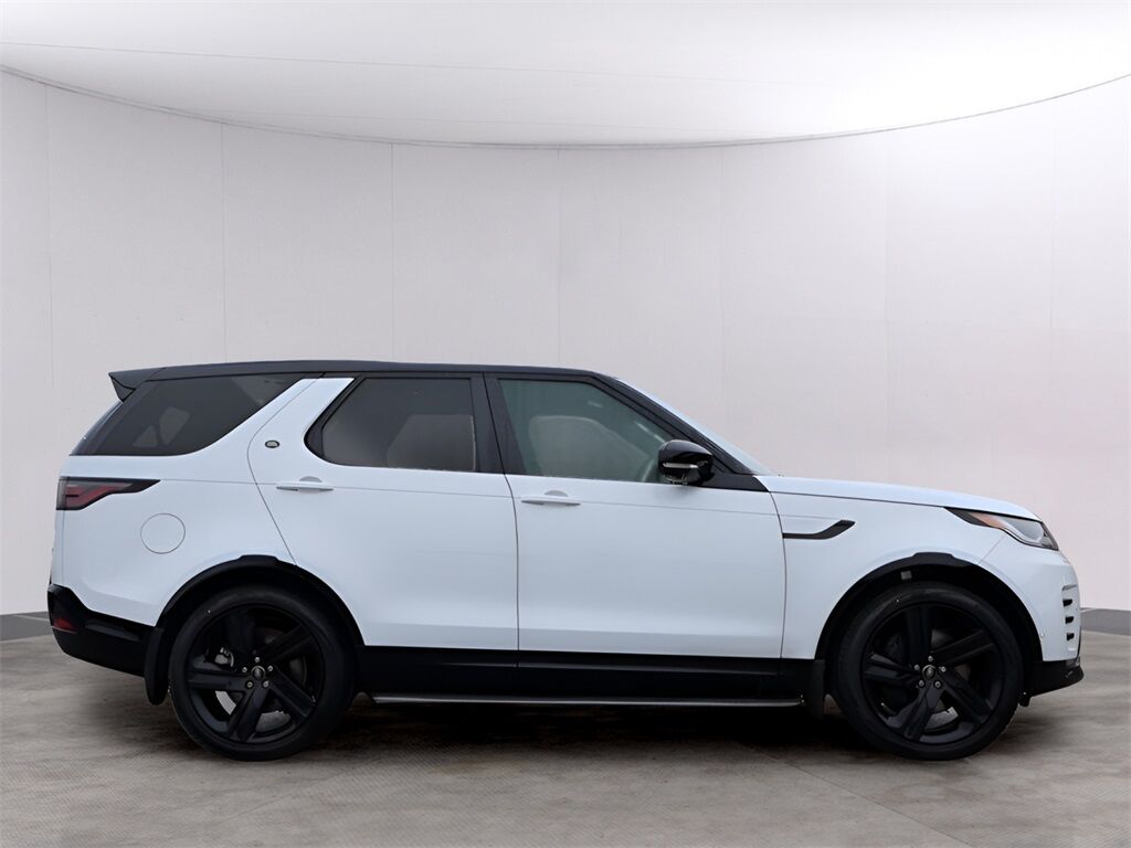 2025 Land Rover Discovery Dynamic SE San Clemente CA