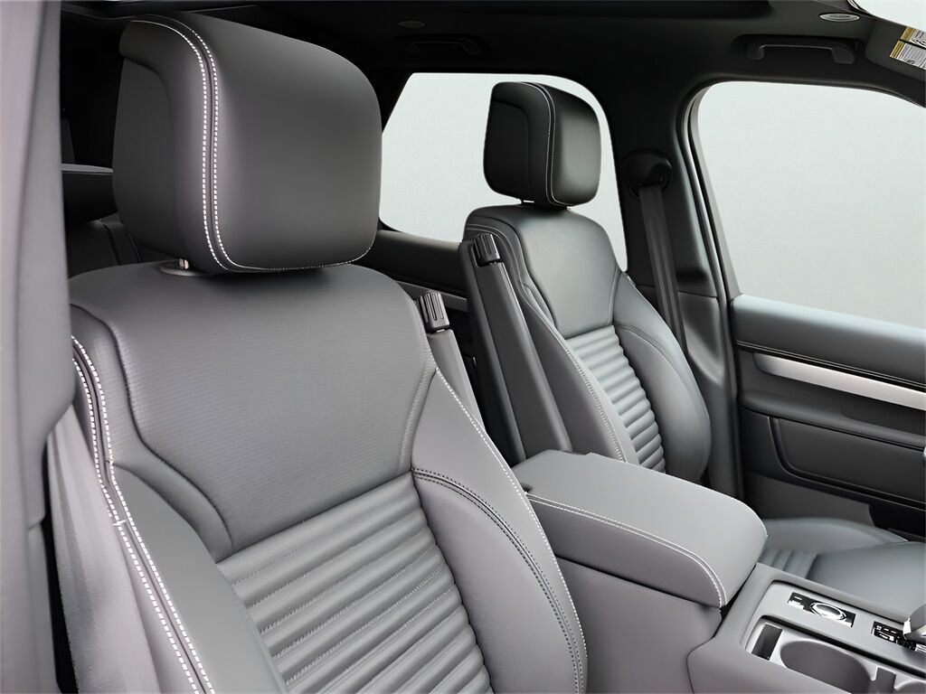 2025 Land Rover Discovery Dynamic SE San Clemente CA