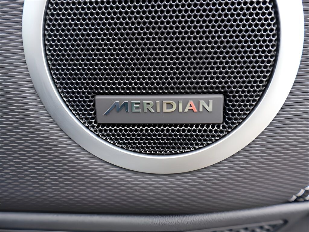 2025 Land Rover Discovery Dynamic SE San Clemente CA