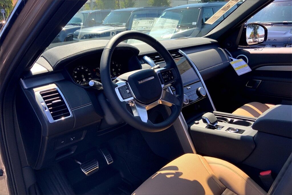 2025 Land Rover Discovery Dynamic SE San Jose CA