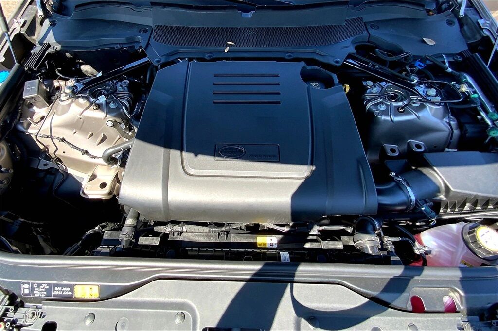 2025 Land Rover Discovery Dynamic SE San Jose CA