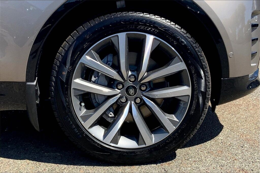 2025 Land Rover Discovery Dynamic SE San Jose CA