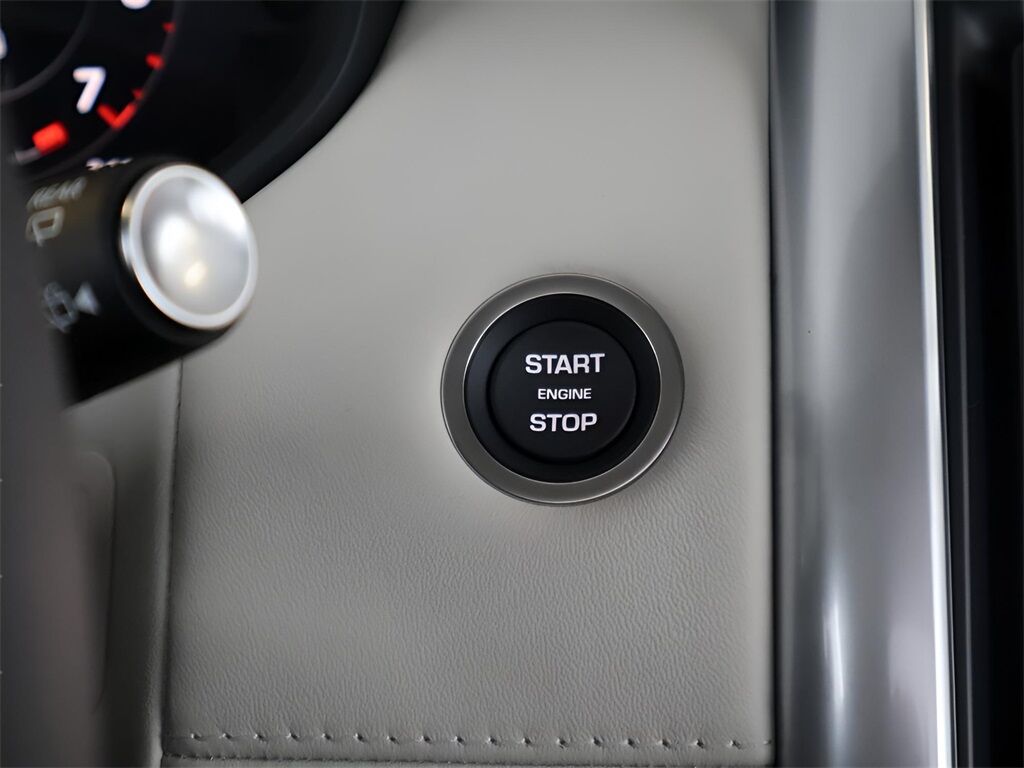 2025 Land Rover Discovery Metropolitan Edition San Clemente CA