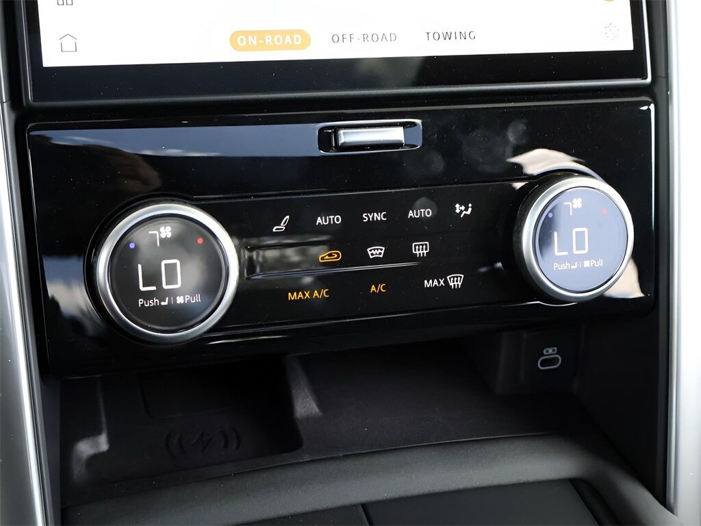 2025 Land Rover Discovery Metropolitan Edition San Clemente CA