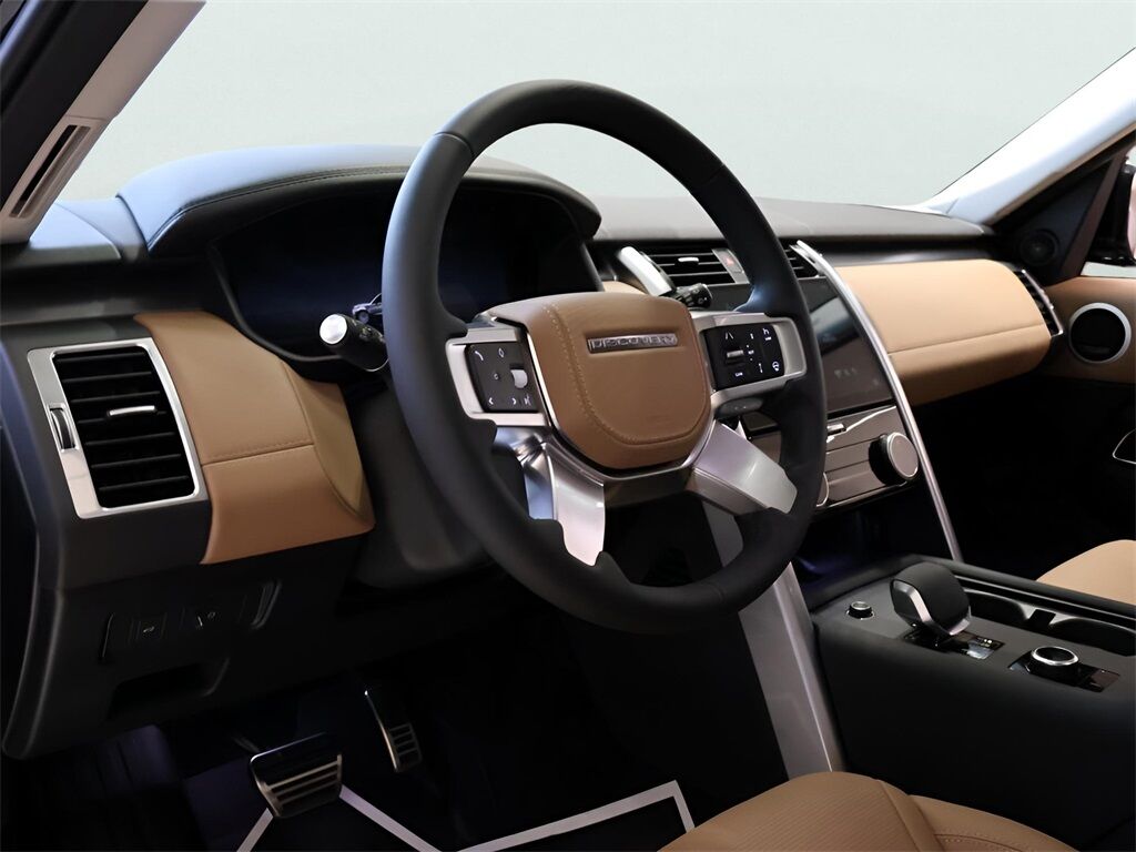 2025 Land Rover Discovery Metropolitan Edition San Clemente CA