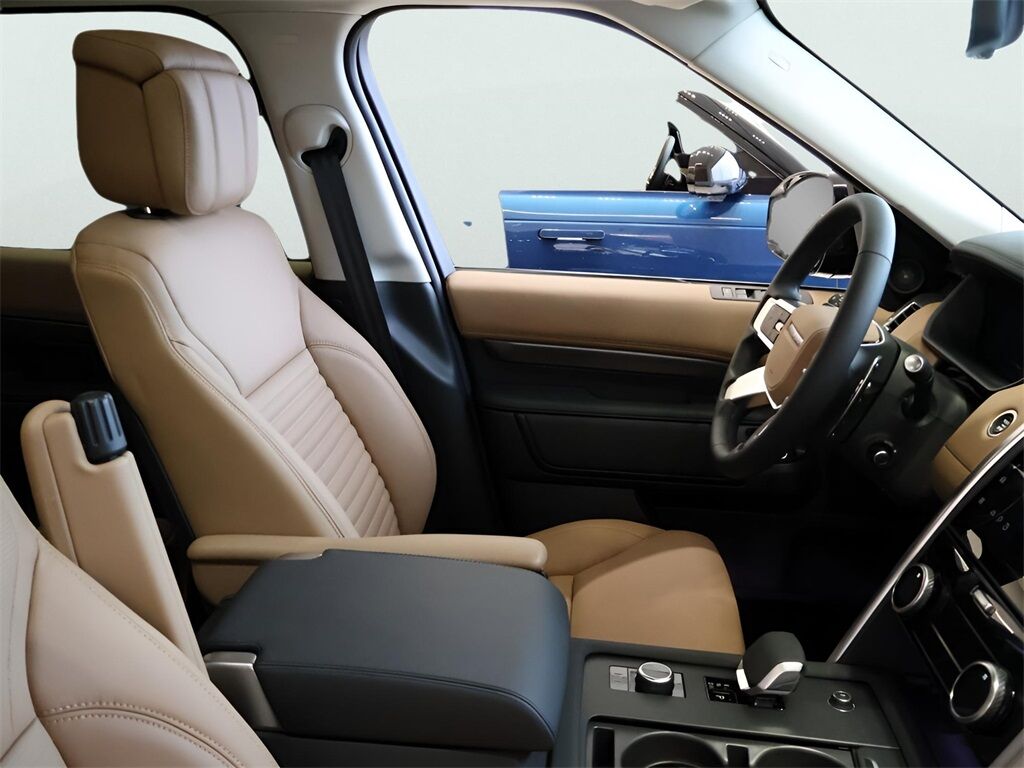 2025 Land Rover Discovery Metropolitan Edition San Clemente CA