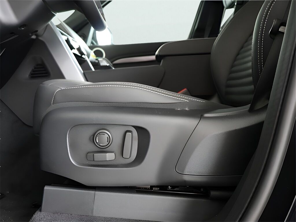 2025 Land Rover Discovery Metropolitan Edition San Clemente CA