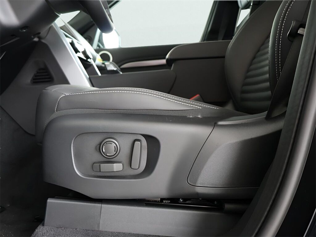 2025 Land Rover Discovery Metropolitan Edition San Clemente CA
