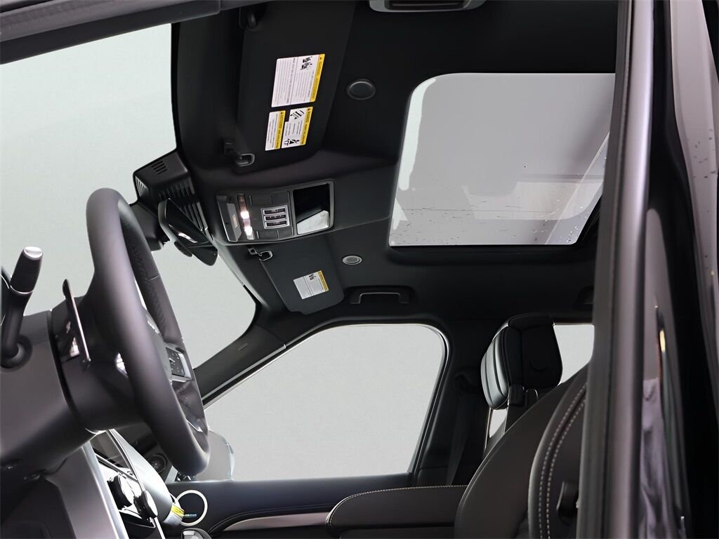 2025 Land Rover Discovery Metropolitan Edition San Clemente CA