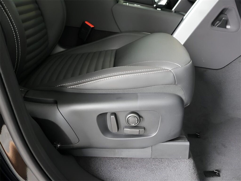 2025 Land Rover Discovery Metropolitan Edition San Clemente CA