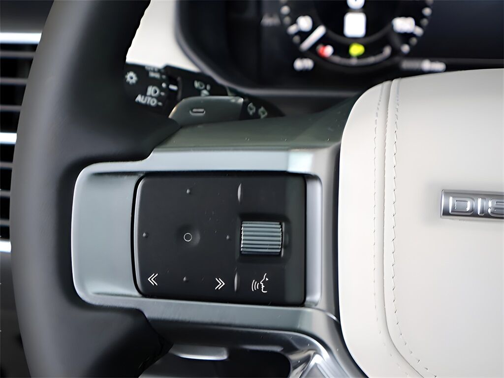 2025 Land Rover Discovery Metropolitan Edition San Clemente CA