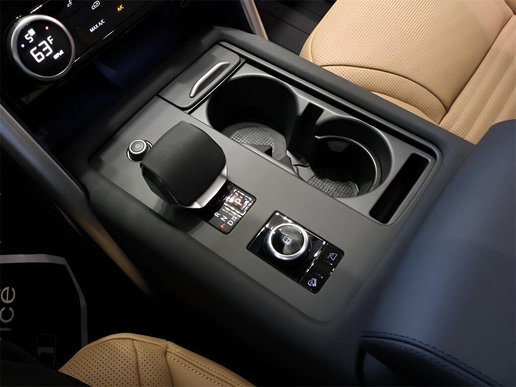 2025 Land Rover Discovery Metropolitan Edition San Clemente CA