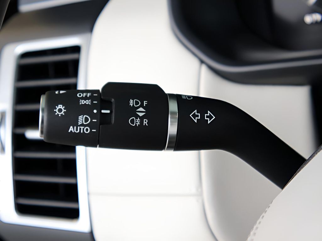 2025 Land Rover Discovery Metropolitan Edition San Clemente CA