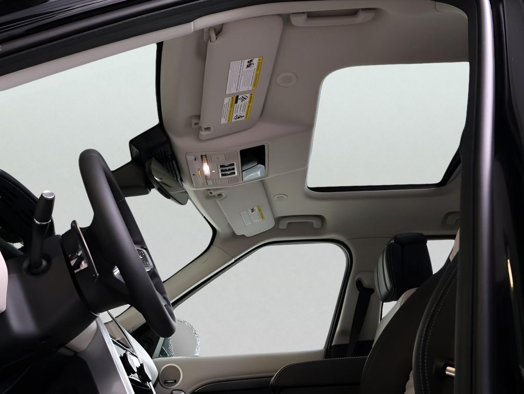 2025 Land Rover Discovery Metropolitan Edition San Clemente CA