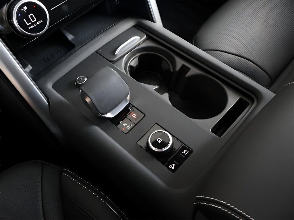 2025 Land Rover Discovery Metropolitan Edition San Clemente CA