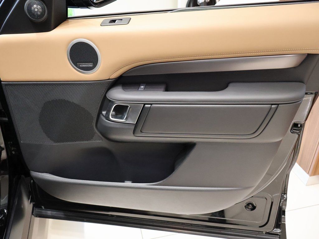 2025 Land Rover Discovery Metropolitan Edition San Clemente CA