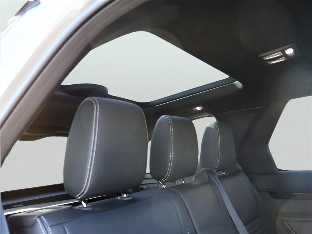 2025 Land Rover Discovery S San Clemente CA