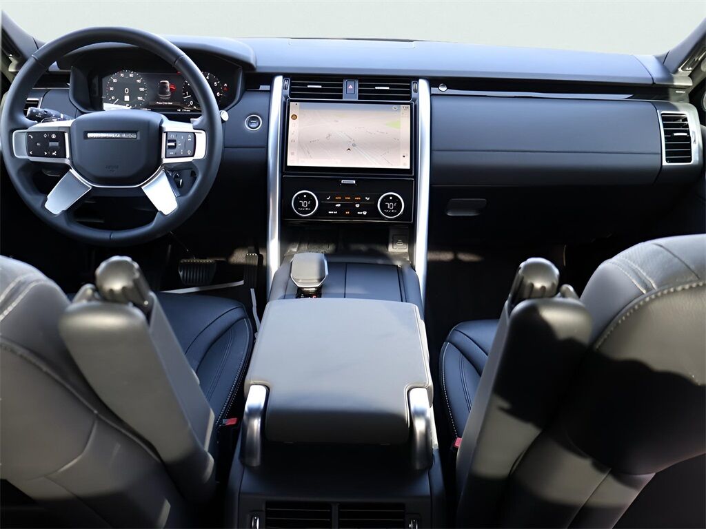 2025 Land Rover Discovery S San Clemente CA