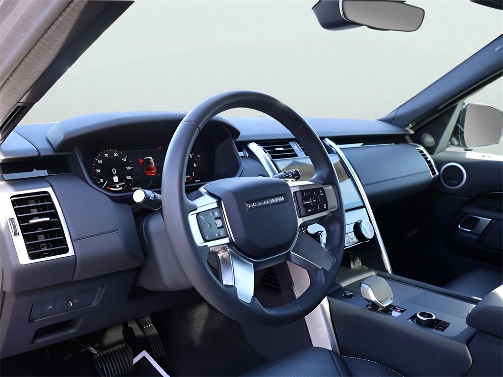 2025 Land Rover Discovery S San Clemente CA