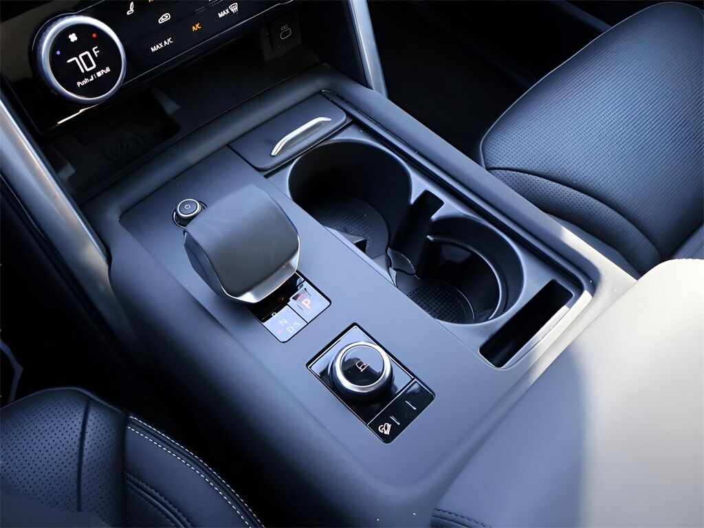 2025 Land Rover Discovery S San Clemente CA