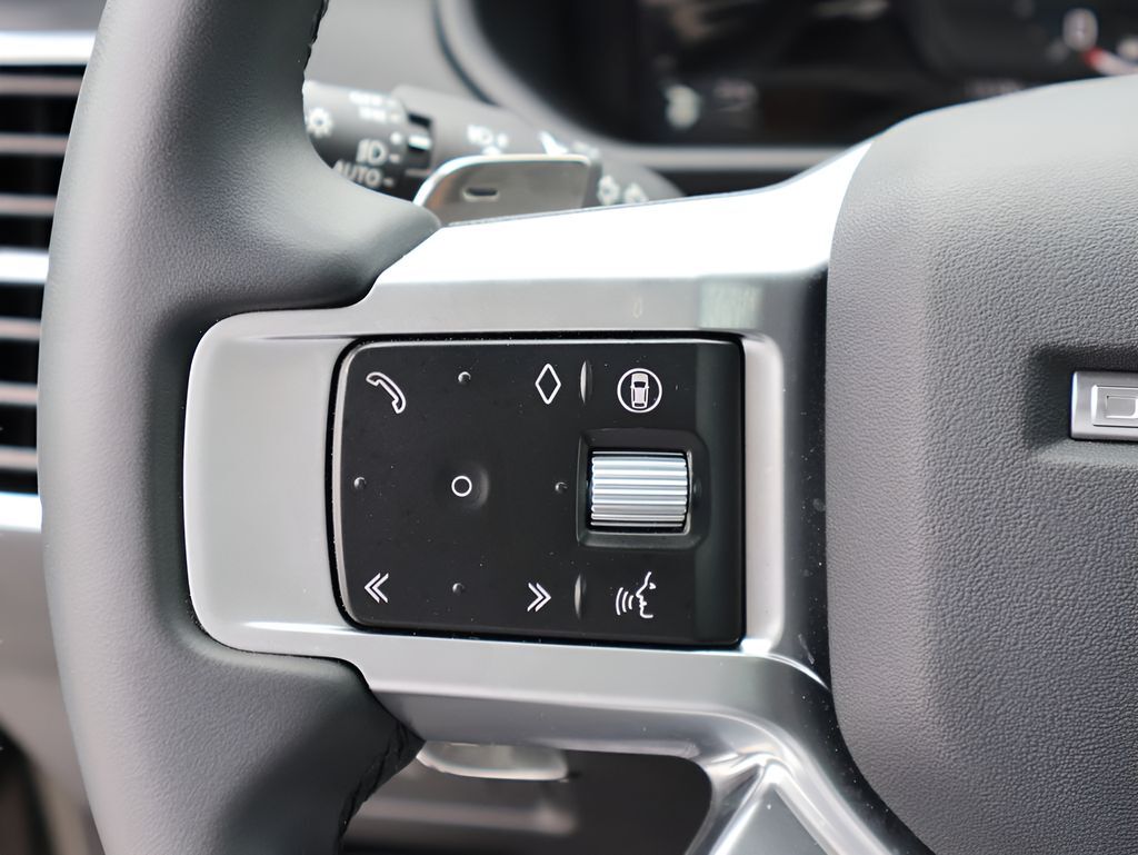 2025 Land Rover Discovery S San Clemente CA