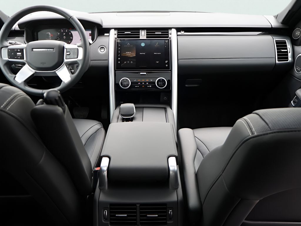 2025 Land Rover Discovery S San Clemente CA