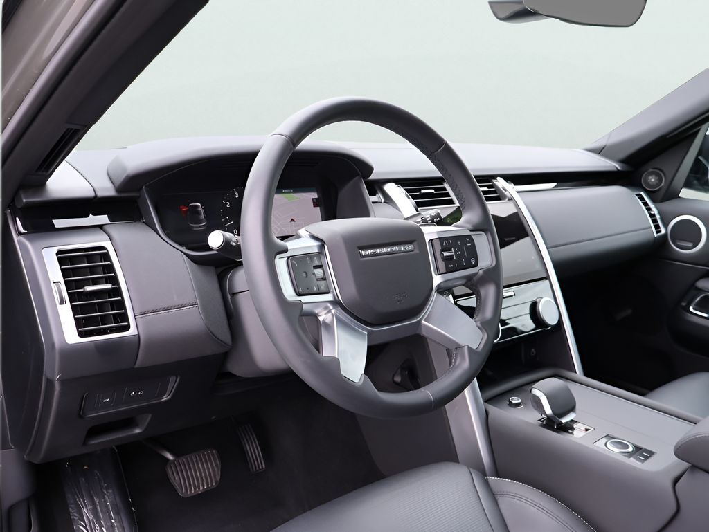 2025 Land Rover Discovery S San Clemente CA