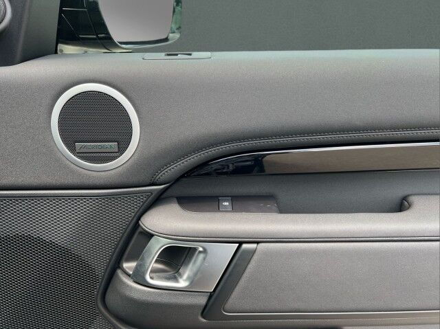 2025 Land Rover Discovery S San Juan TX 2025 Land Rover Discovery S San Juan TX