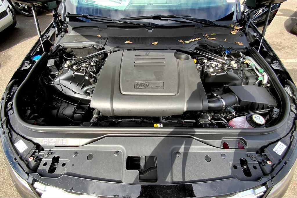 2025 Land Rover Discovery S San Jose CA