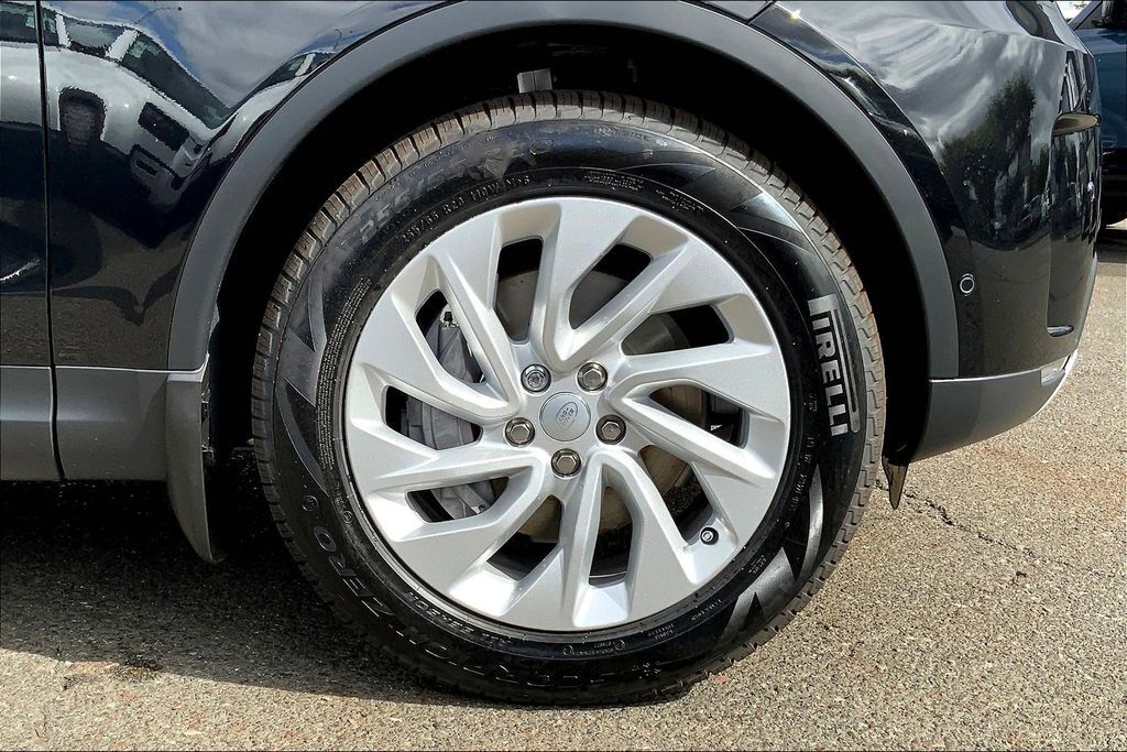 2025 Land Rover Discovery S San Jose CA