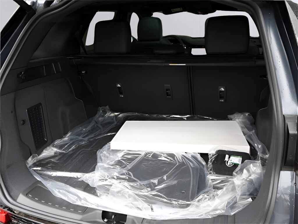 2025 Land Rover Discovery Sport SE San Clemente CA