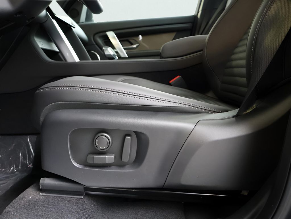 2025 Land Rover Discovery Sport SE San Clemente CA