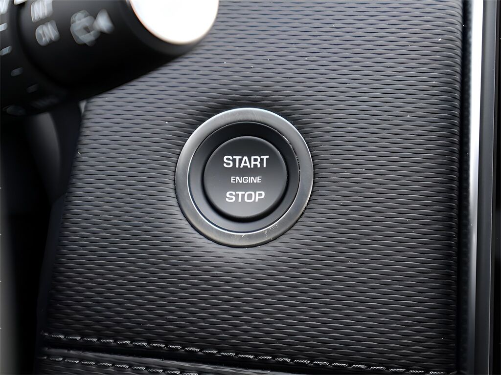 2025 Land Rover Discovery Sport SE San Clemente CA