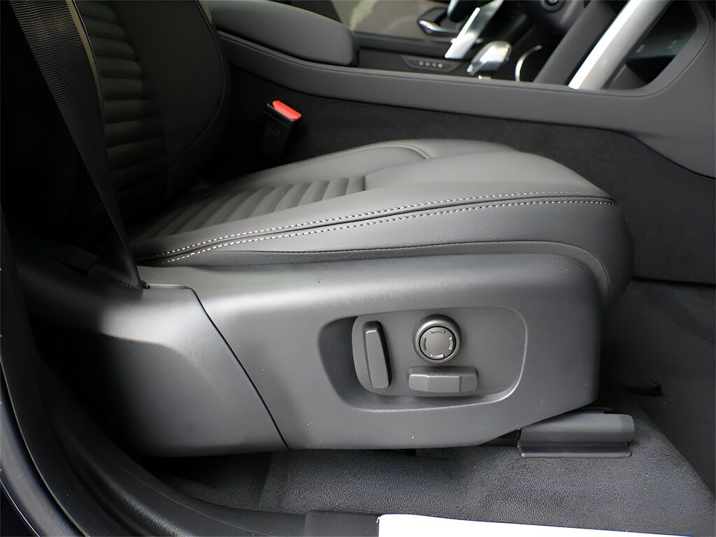 2025 Land Rover Discovery Sport SE San Clemente CA