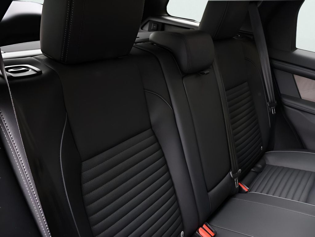 2025 Land Rover Discovery Sport SE San Clemente CA