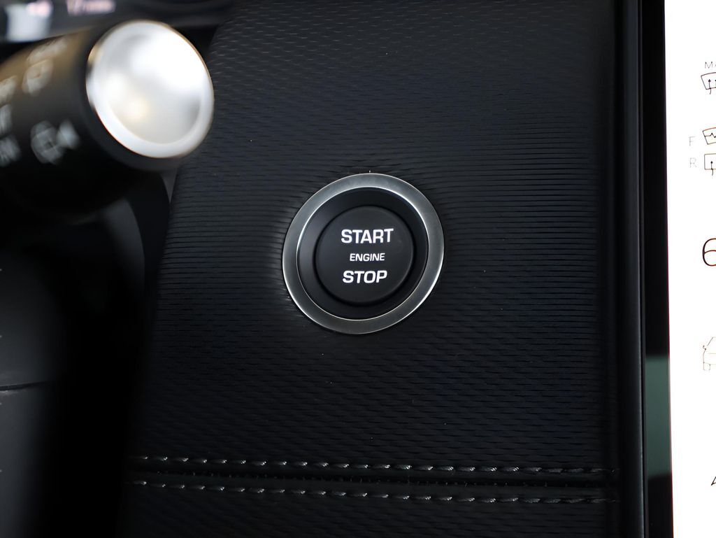 2025 Land Rover Discovery Sport SE San Clemente CA