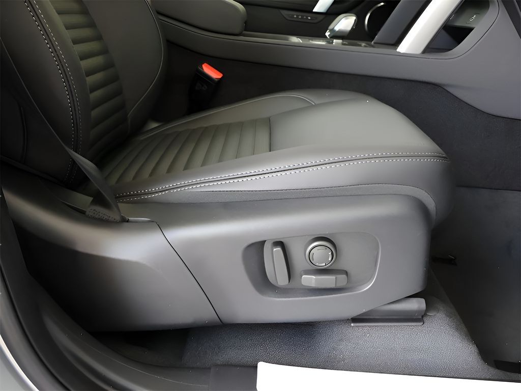 2025 Land Rover Discovery Sport SE San Clemente CA