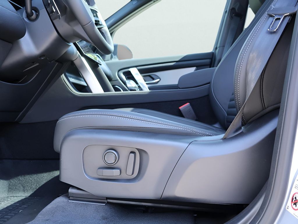 2025 Land Rover Discovery Sport SE San Clemente CA