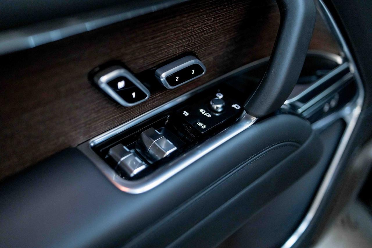 2025 Land Rover Range Rover Autobiography Marietta GA 2025 Land Rover Range Rover Autobiography Marietta GA