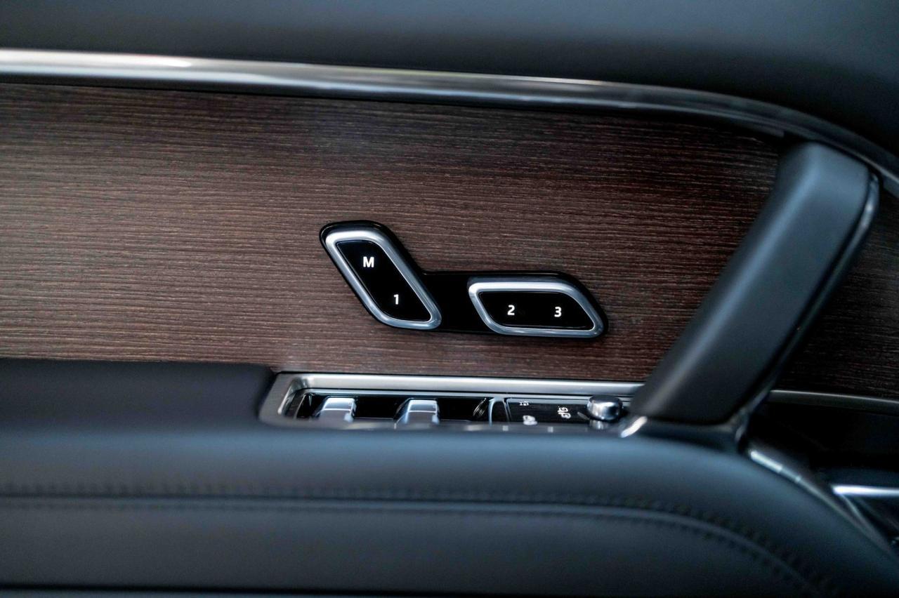 2025 Land Rover Range Rover Autobiography Marietta GA 2025 Land Rover Range Rover Autobiography Marietta GA