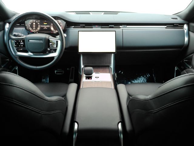 2025 Land Rover Range Rover P530 SE 2025 Land Rover Range Rover P530 SE