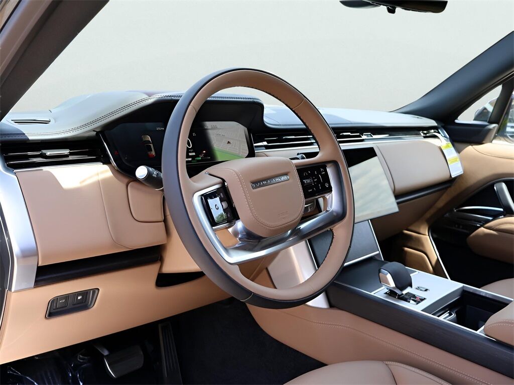 2025 Land Rover Range Rover Plug-In Hybrid SE San Clemente CA