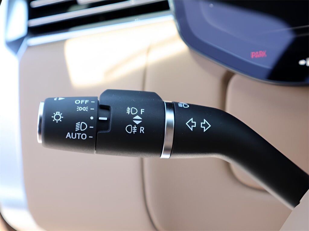 2025 Land Rover Range Rover Plug-In Hybrid SE San Clemente CA