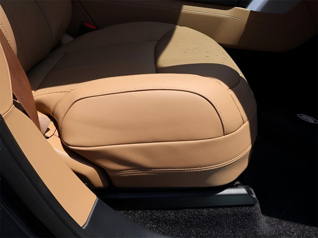 2025 Land Rover Range Rover Plug-In Hybrid SE San Clemente CA