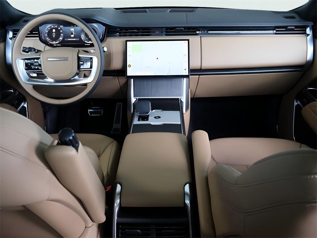 2025 Land Rover Range Rover Plug-In Hybrid SE San Clemente CA