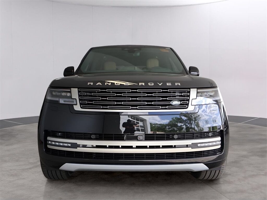 2025 Land Rover Range Rover Plug-In Hybrid SE San Clemente CA
